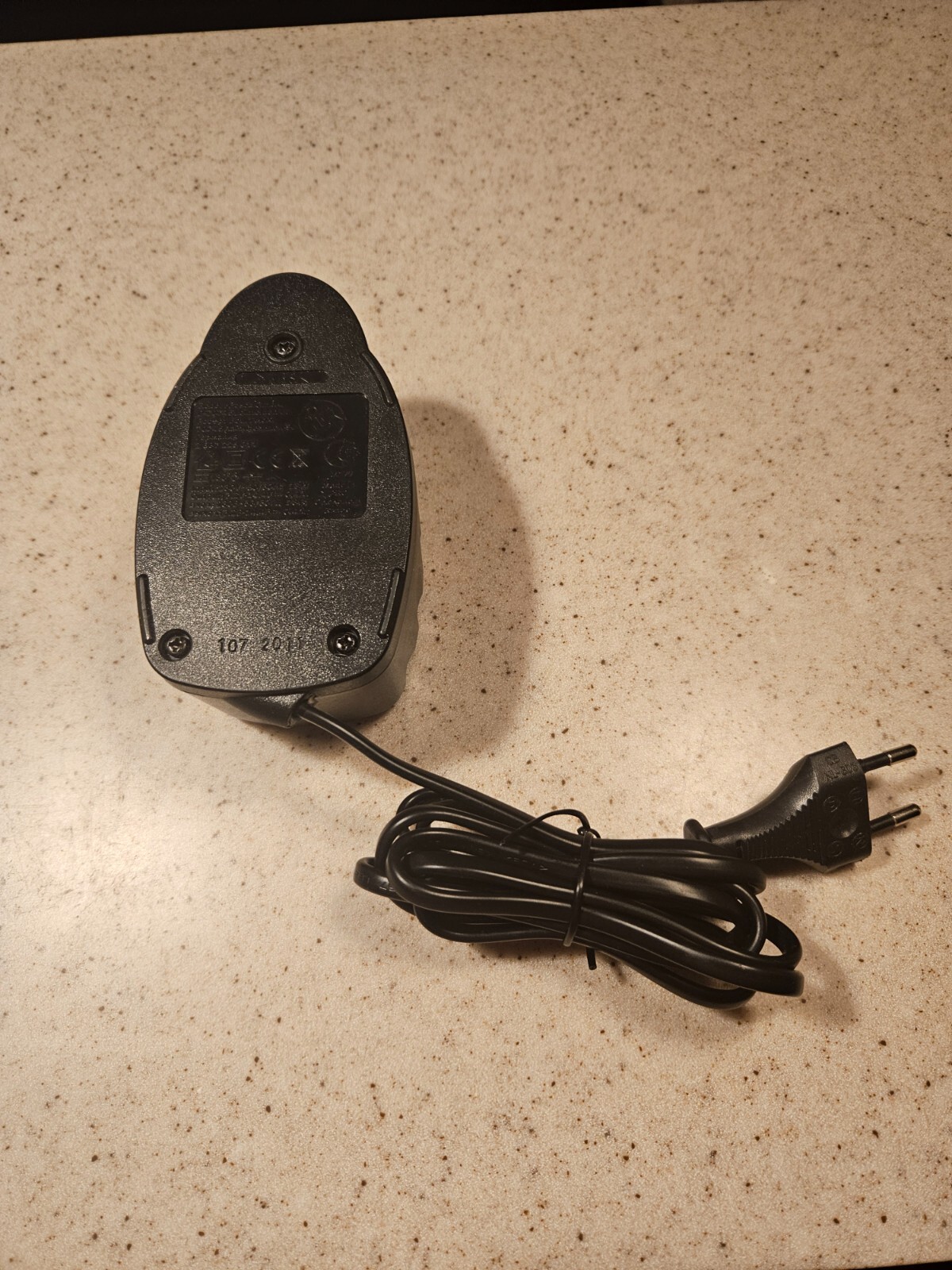 BOSCH AL-1404 7.2V-14.4V BATTERY CHARGER