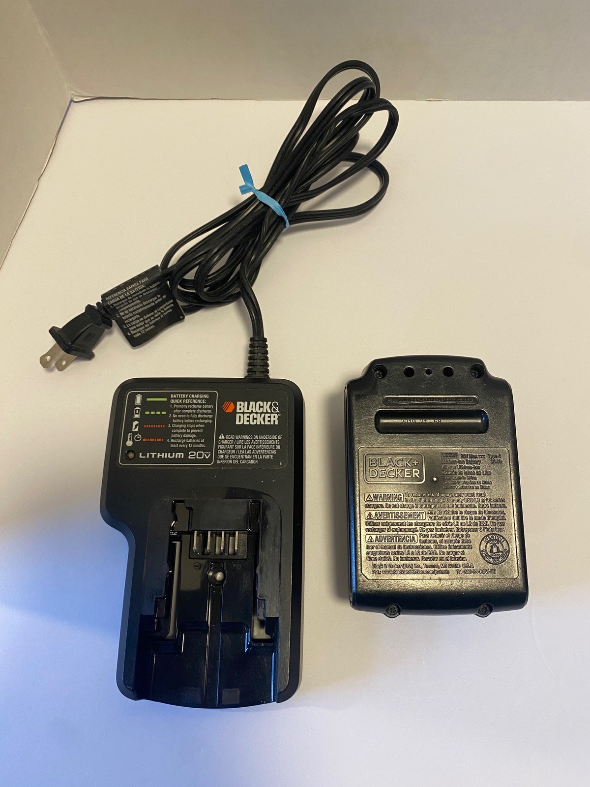Black & Decker Lithium 20v Battery Charger with Battery 406A Type 1 Tested A