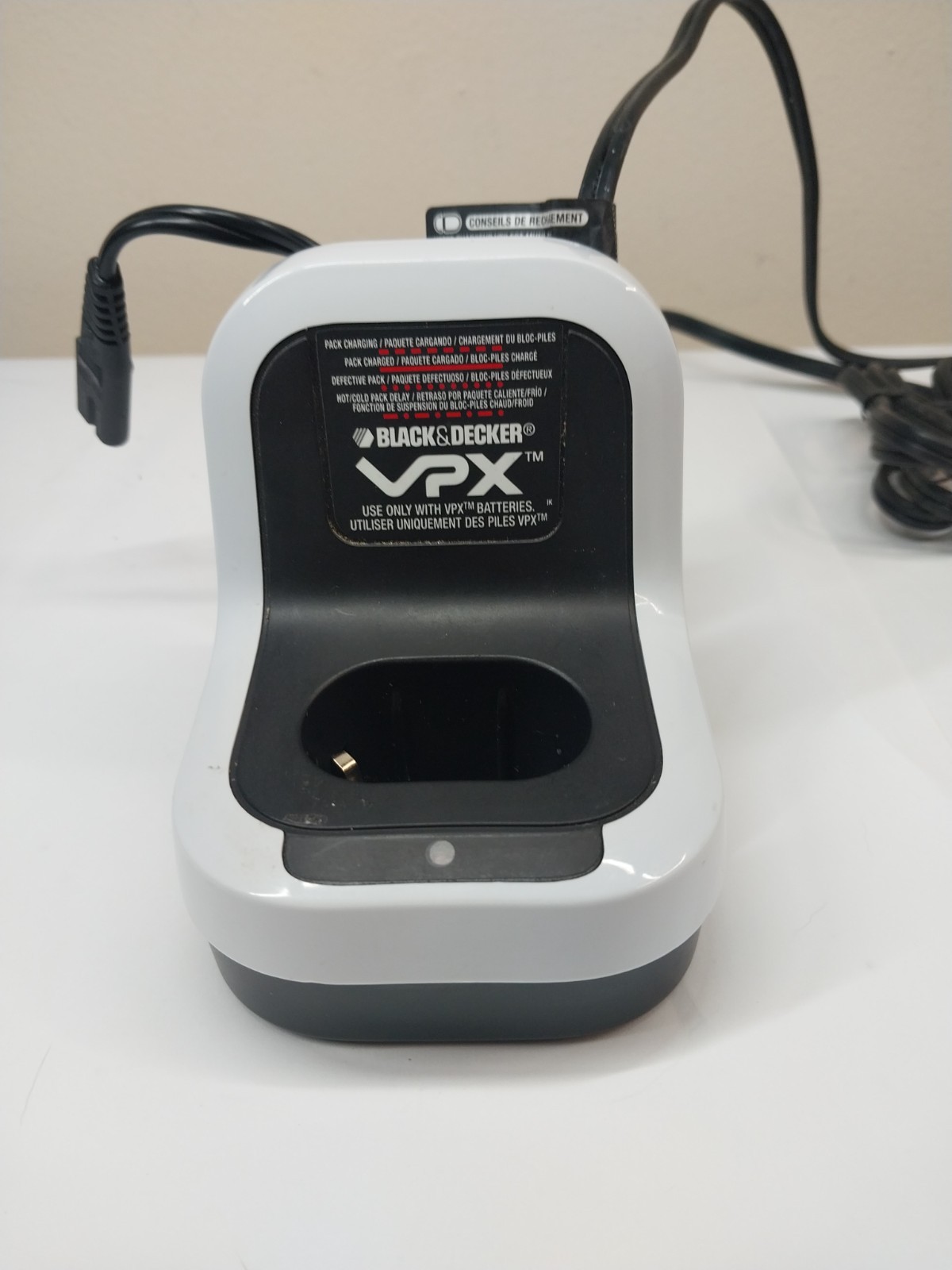 Black & Decker VPX0310 Battery VPX Charging Base Charger ONLY