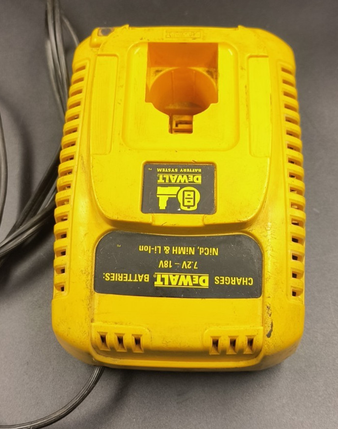 Dewalt Tool Battery Charger DC9310 Yellow For 7.2 To 18v Batteries Speed Charger