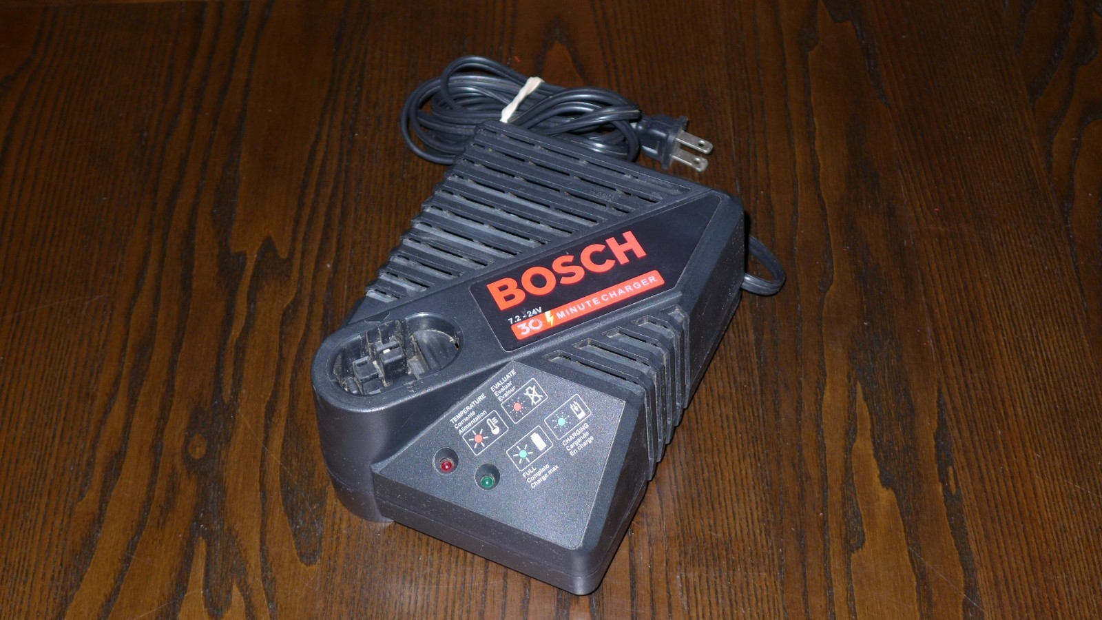 Bosch OEM BC130 12V 14.4V 18V 24V 30 Min Battery Charger 7.2-24V TESTED WORKS