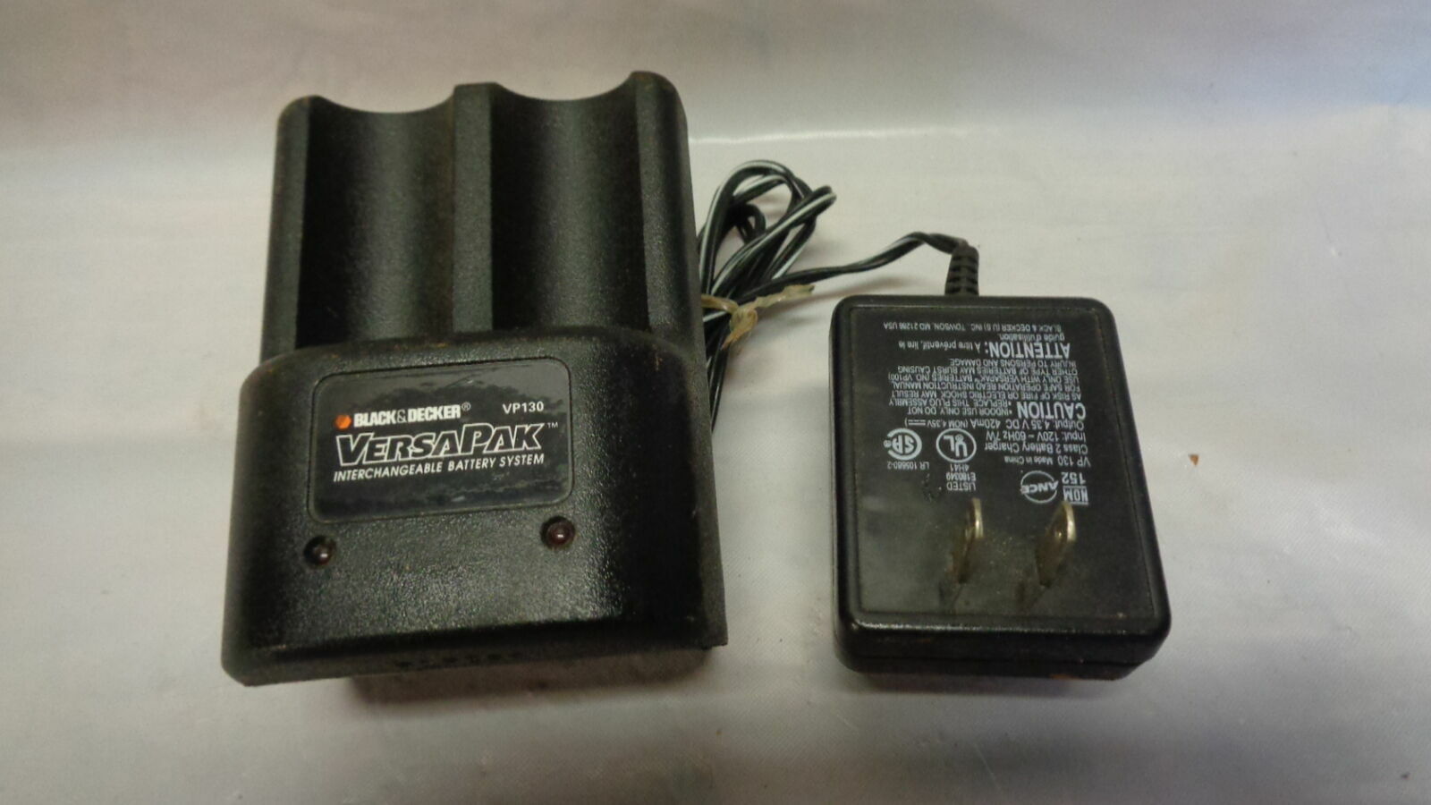 Black & Decker VersaPak dual port battery POWER CHARGER ac wall plug Versa Pack
