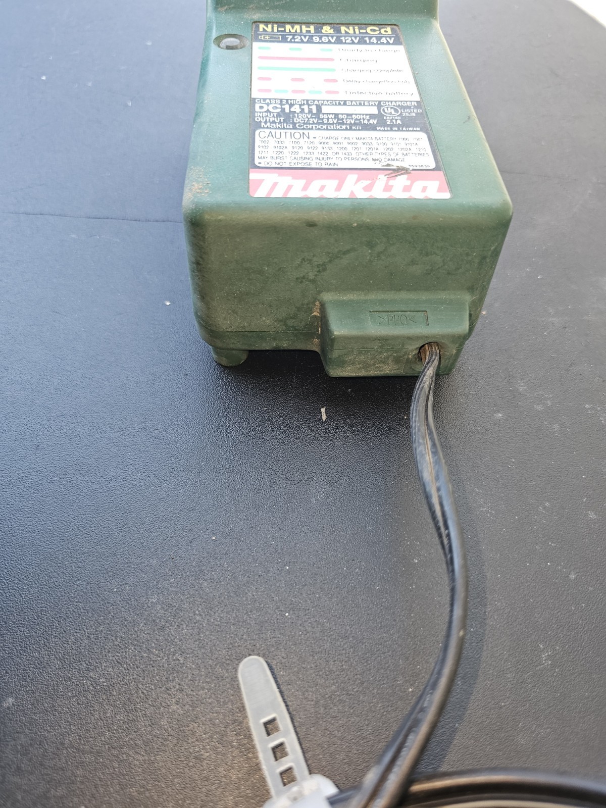 Makita DC1411 Ni-MH & Ni-Cd 7.2v 9.6v 12v 14.4v Battery Charger Genuine OEM
