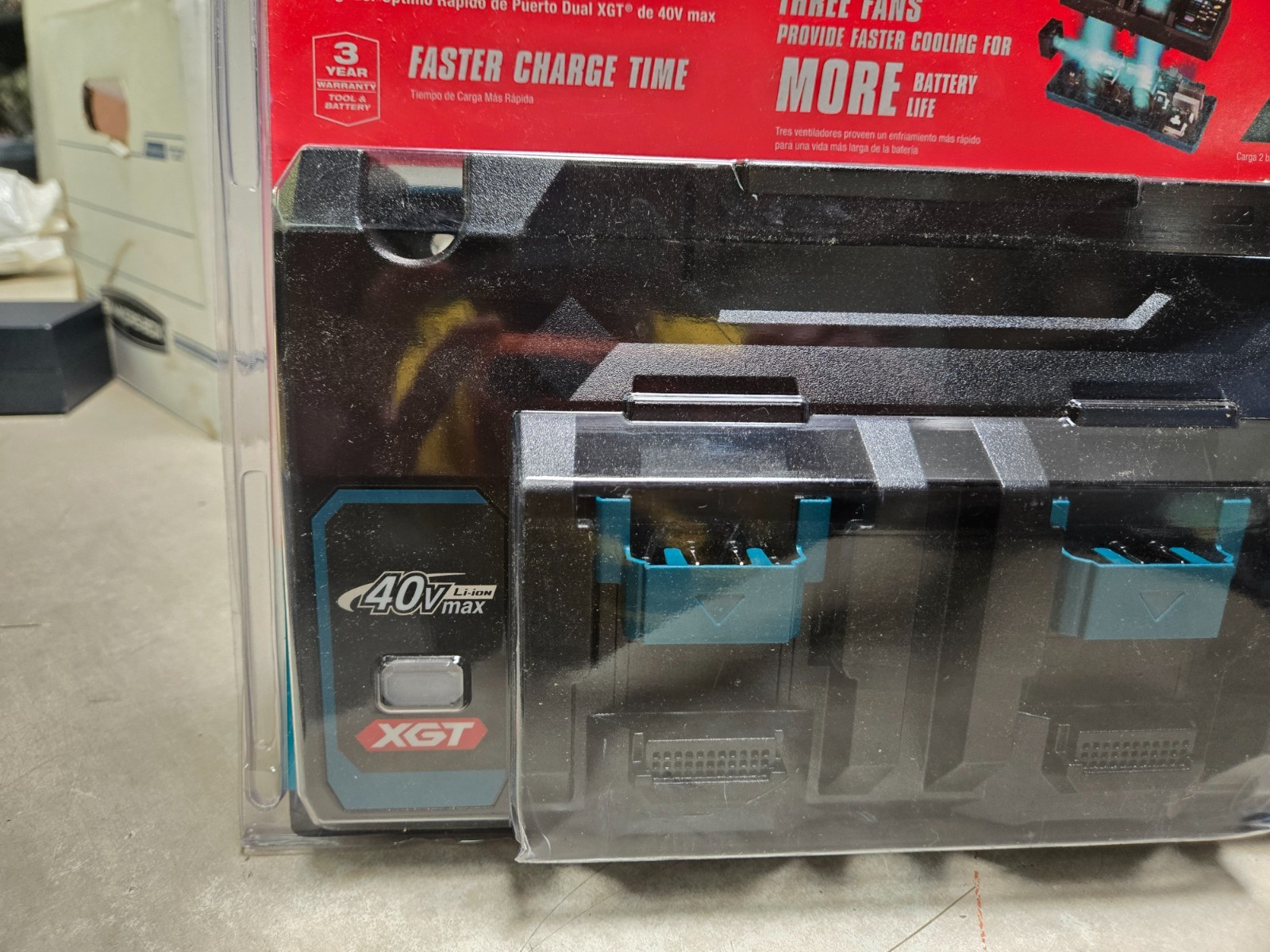SEALED GENUINE Makita DC40RB 40V max XGT Dual Port Rapid Optimum Charger