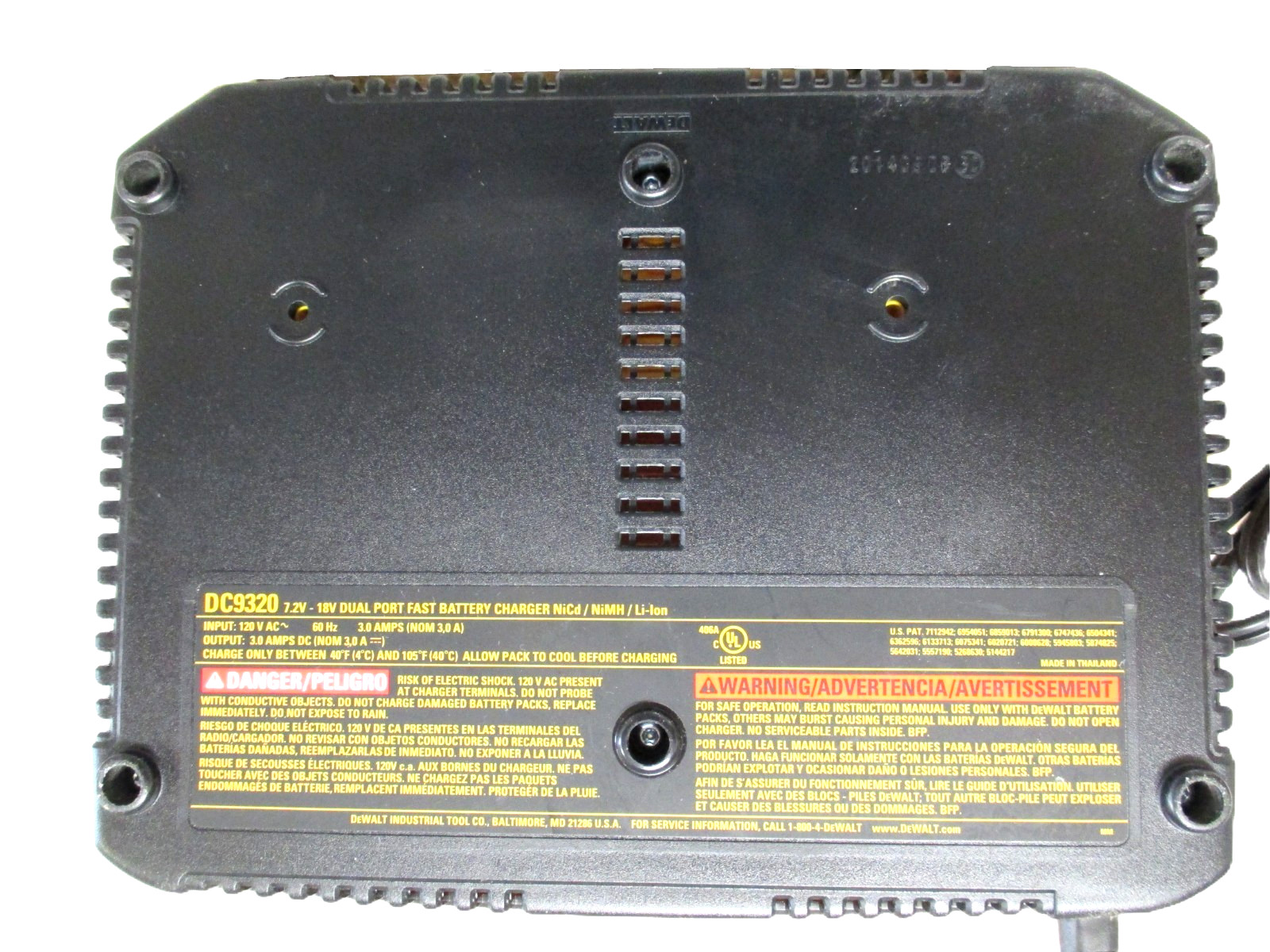 DEWALT DC9320 Dual Port 7.2V-18V Li-Ion/NiCd/NiMH Battery Charger *TESTED WORKS*
