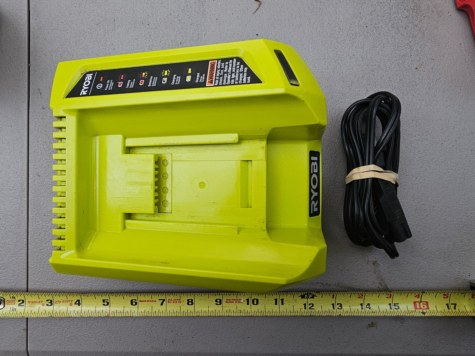 24MM64 RYOBI OP400 CHARGER FOR 40V LITHIUM BATTERY, WORKS GREAT, VERY GOOD COND