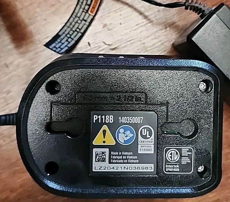 USED – Ryobi ONE+ P118B | 18 Volt Lithium Ion Battery Charger Charger Only