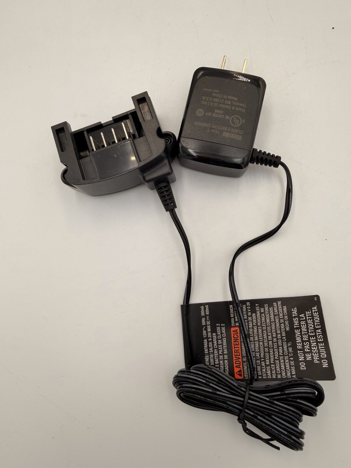 BLACK+DECKER LCS1620B Black 20V MAX Lithium Battery Charger Digital Indicator