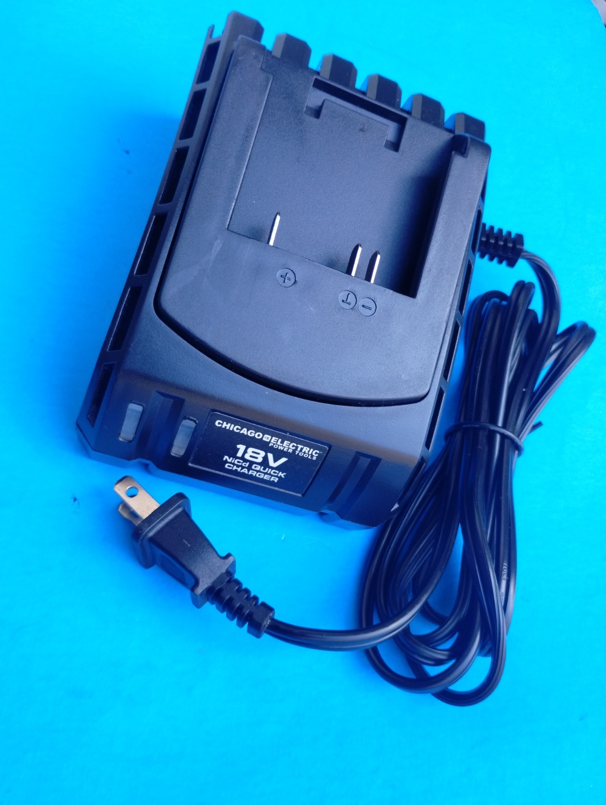 Chicago Electric Genuine OEM 68859 18V NiCd Battery Quick Charger Only, Tested!