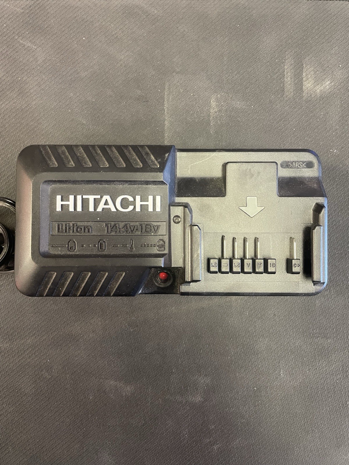 HITACHI UC18YKSL Lithium Battery Charger 14.4V- 18V