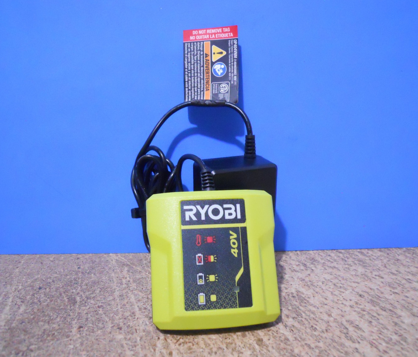 Genuine Ryobi 40-Volt Li-Ion OEM 40V Battery Charger OP404VNM