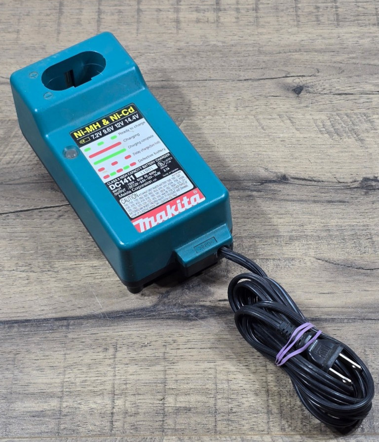 Makita DC1411 Charger Ni-Mh & Ni-Cd 7.2V/9.6V/12V/14.4V – OEM Tested Working