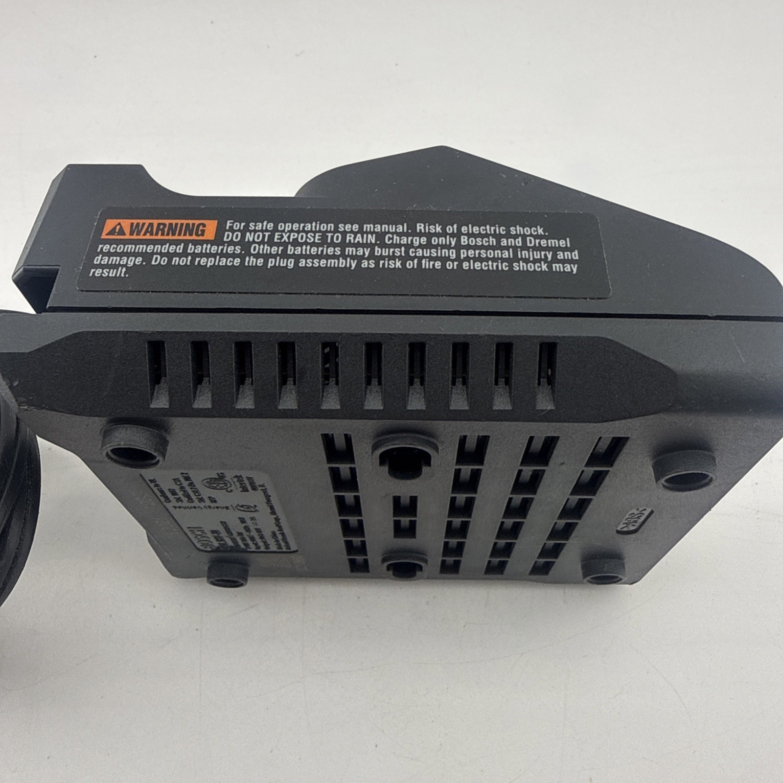Bosch GAL18V-20 18V Lithium-Ion Battery Charger OEM Used