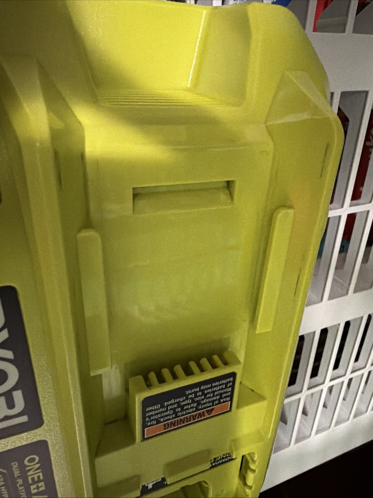 Lightly Used RYOBI ONE+ 18V/40V Dual Platform Charger See Pic Below