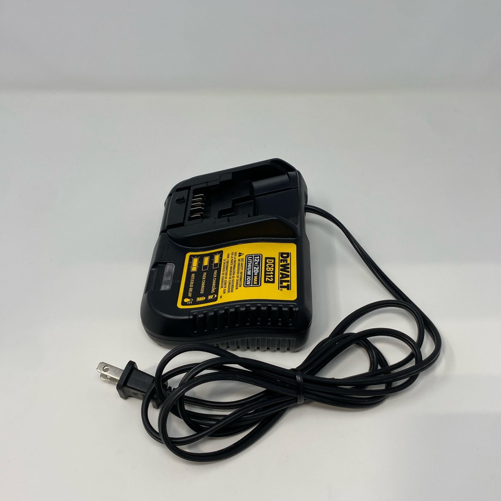DEWALT DCB112 12V/20V MAX Li-Ion Battery Charger Black/Yellow
