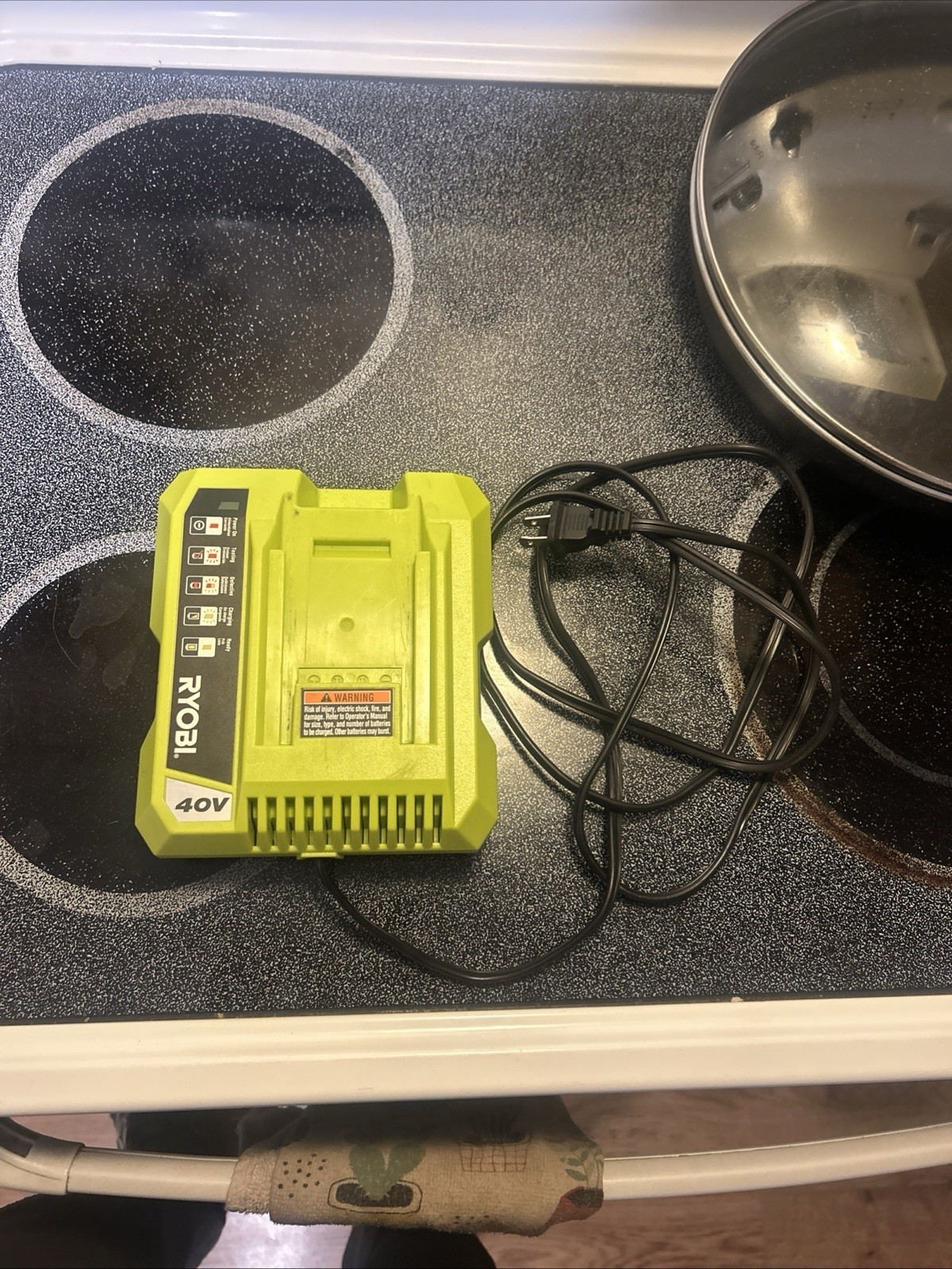 OEM Genuine Ryobi 40V Lithium Ion Class 2 Battery Charger OP401