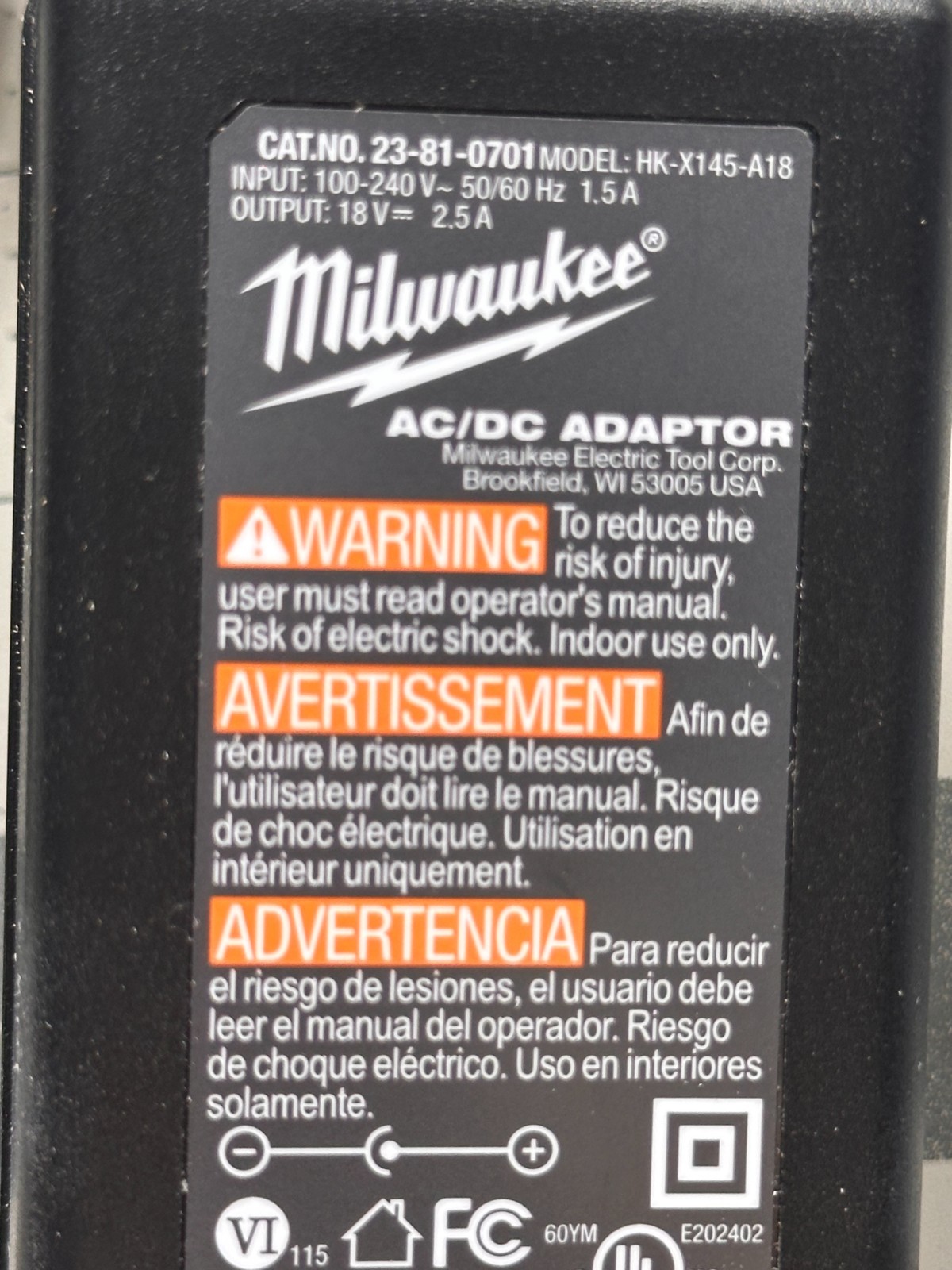 GENUINE MILWAUKEE AC/DC Adapter 18V 2.5A HK-X145-A18 23-81-0701 OEM Plug
