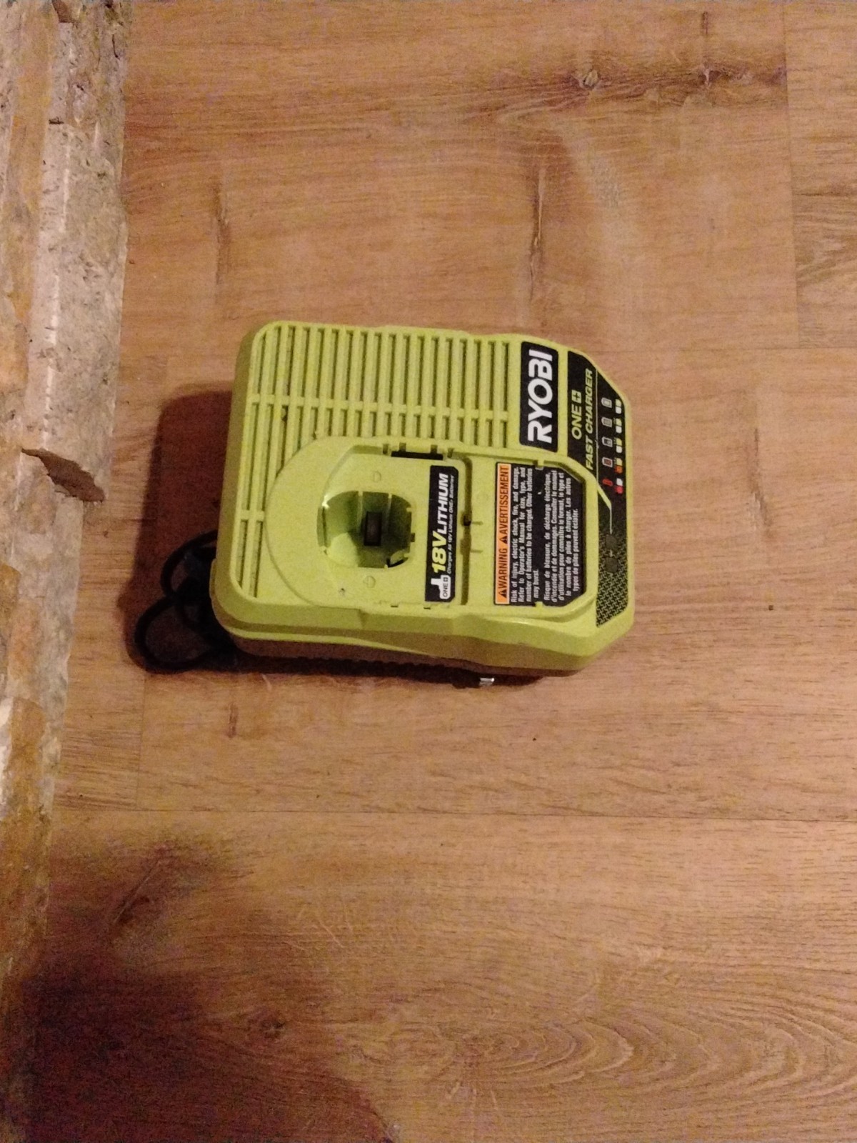 Ryobi One + Lithium – Ion Fast Battery Charger with LED Indicators PCG004