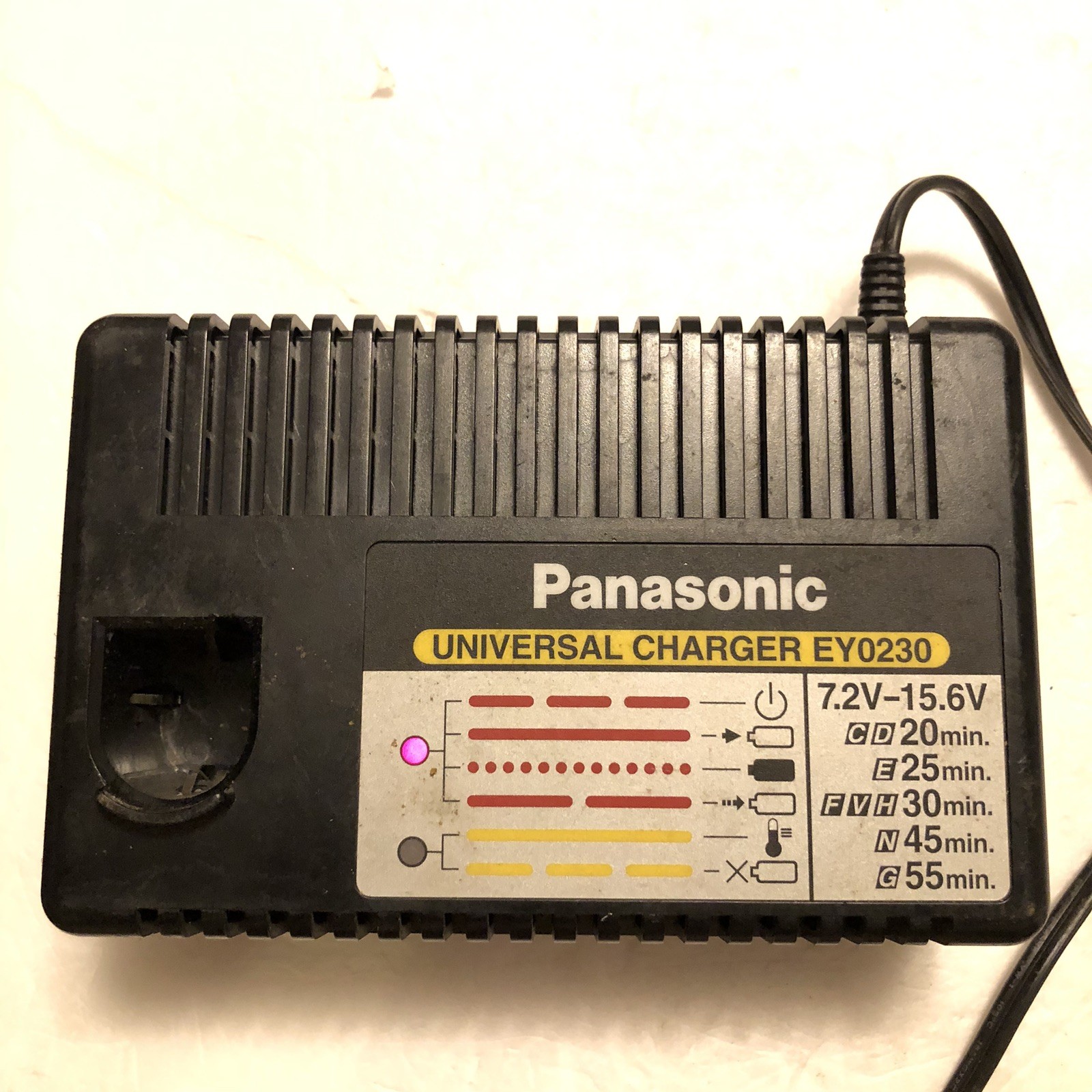 Panasonic EY0230 Universal Charger 7.2V-15.6V Ni-Cd Ni-MH Tool Battery