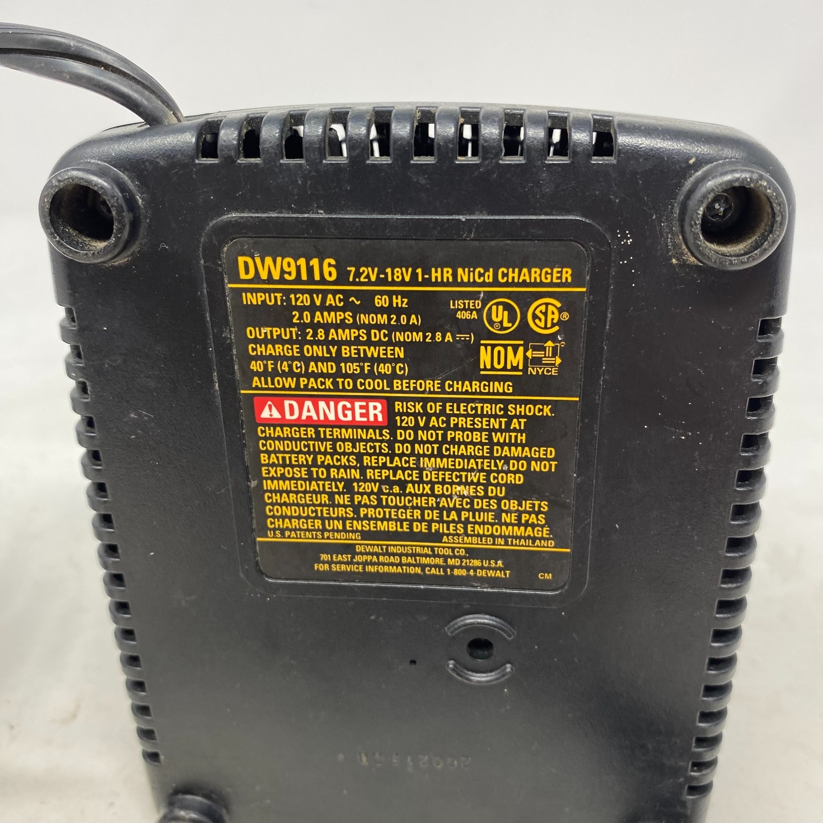 DeWalt DW9116 1 Hour NiCd Battery Charger 7.2V – 14.4V 18V WITH TUNE UP BUTTON