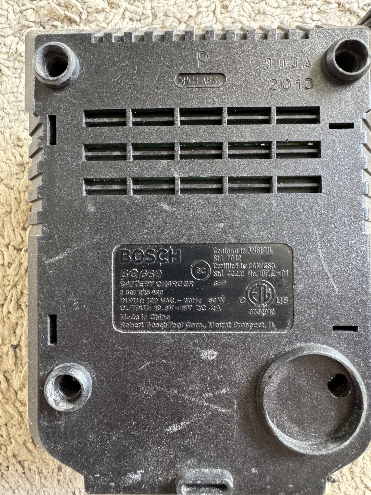 BOSCH Charger BC660 Plus Battery