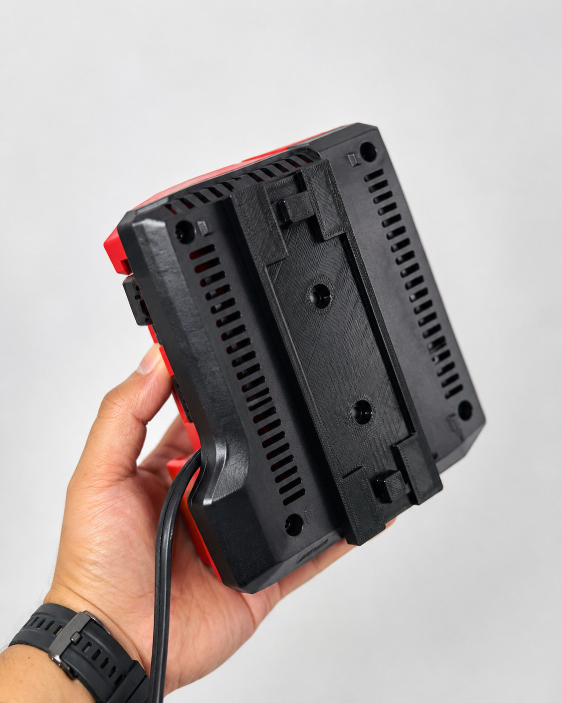 Wall Mount Holder Bracket for Milwaukee 48-59-1812 M12 M18 Charger (12v/18v)