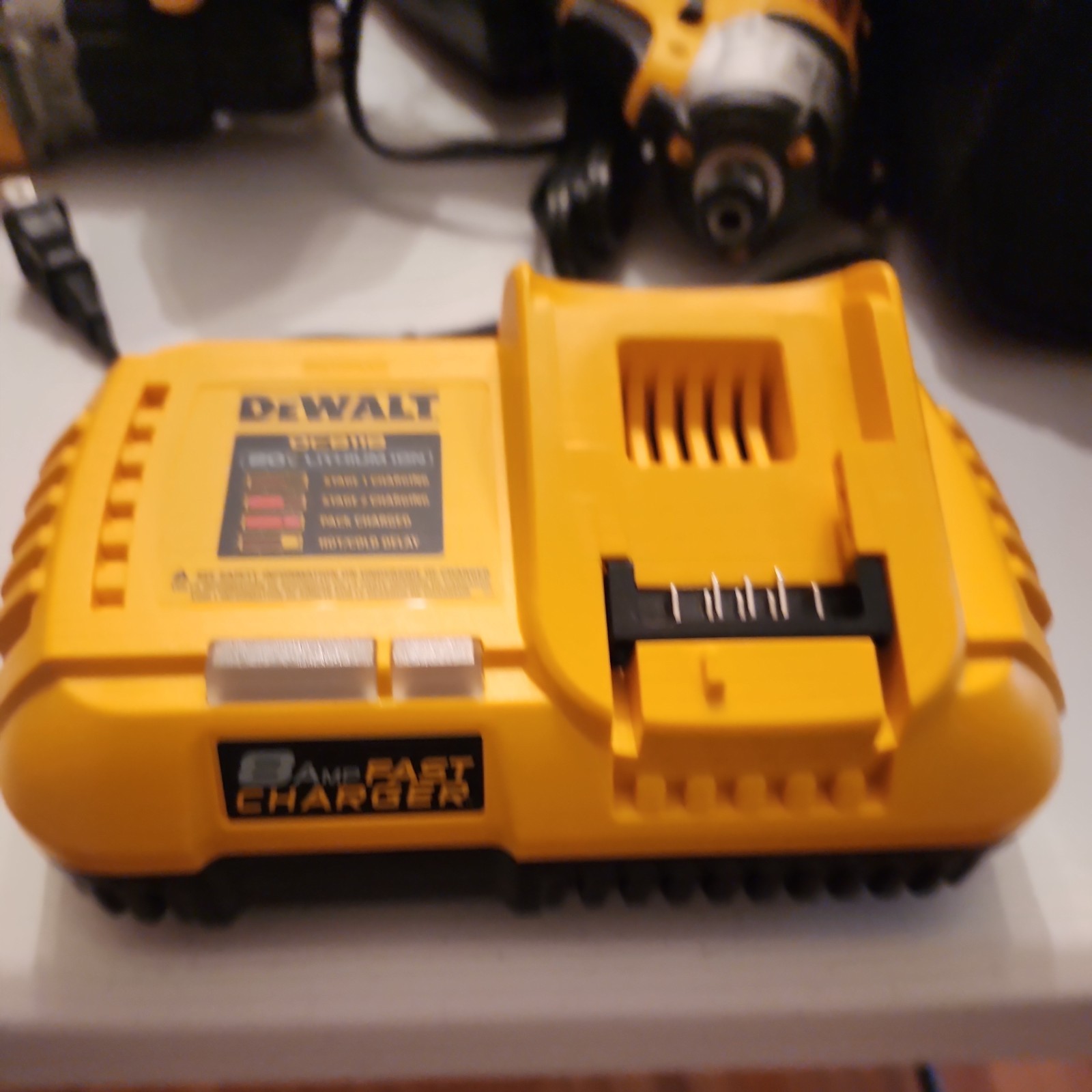 DEWALT 20V MAX Rapid Charger 8A – DCB1108 – Fast Charging – New Open Box