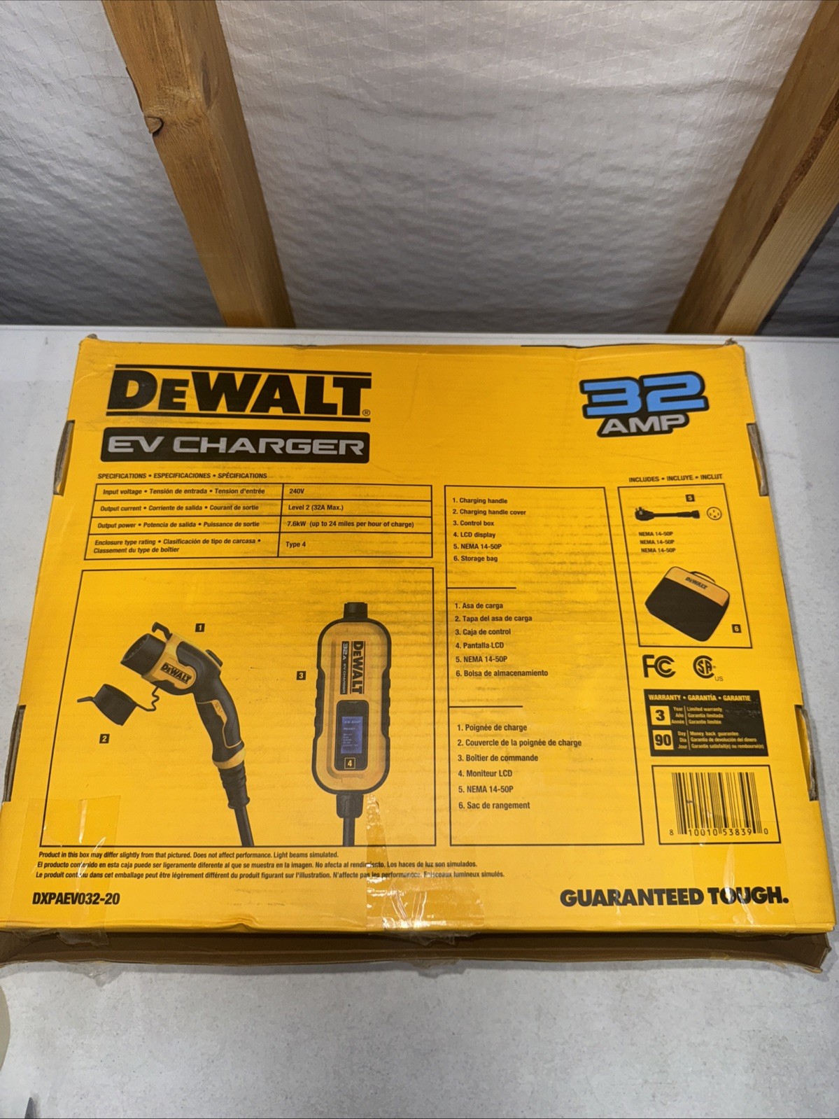 DEWALT Portable EV Charger 120-240V Level 2 Charger up to 32 Amps *OPENBOX*