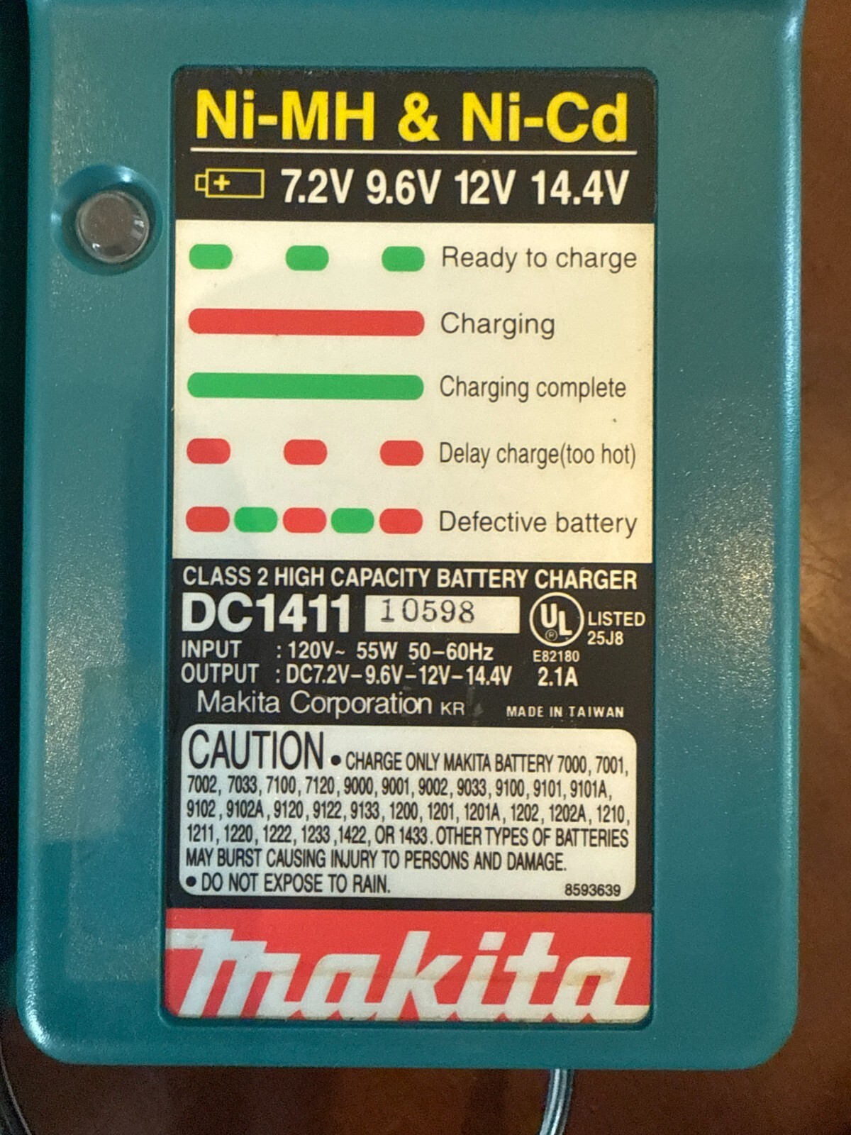 Makita DC1411 7.2V 9.6V 12V 14.4V Ni-MH & NI-Cd Battery Charger