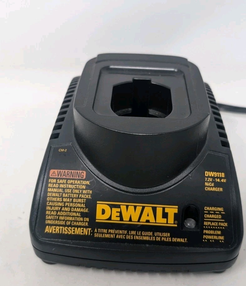 DeWALT DW9118 7.2V -14.4V 1.5A NiCd Battery Charger Genuine OEM ~ Tested