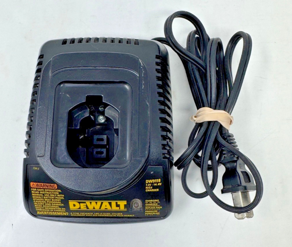 DEWALT DW9118 7.2V-14.4V Battery Charger – Black