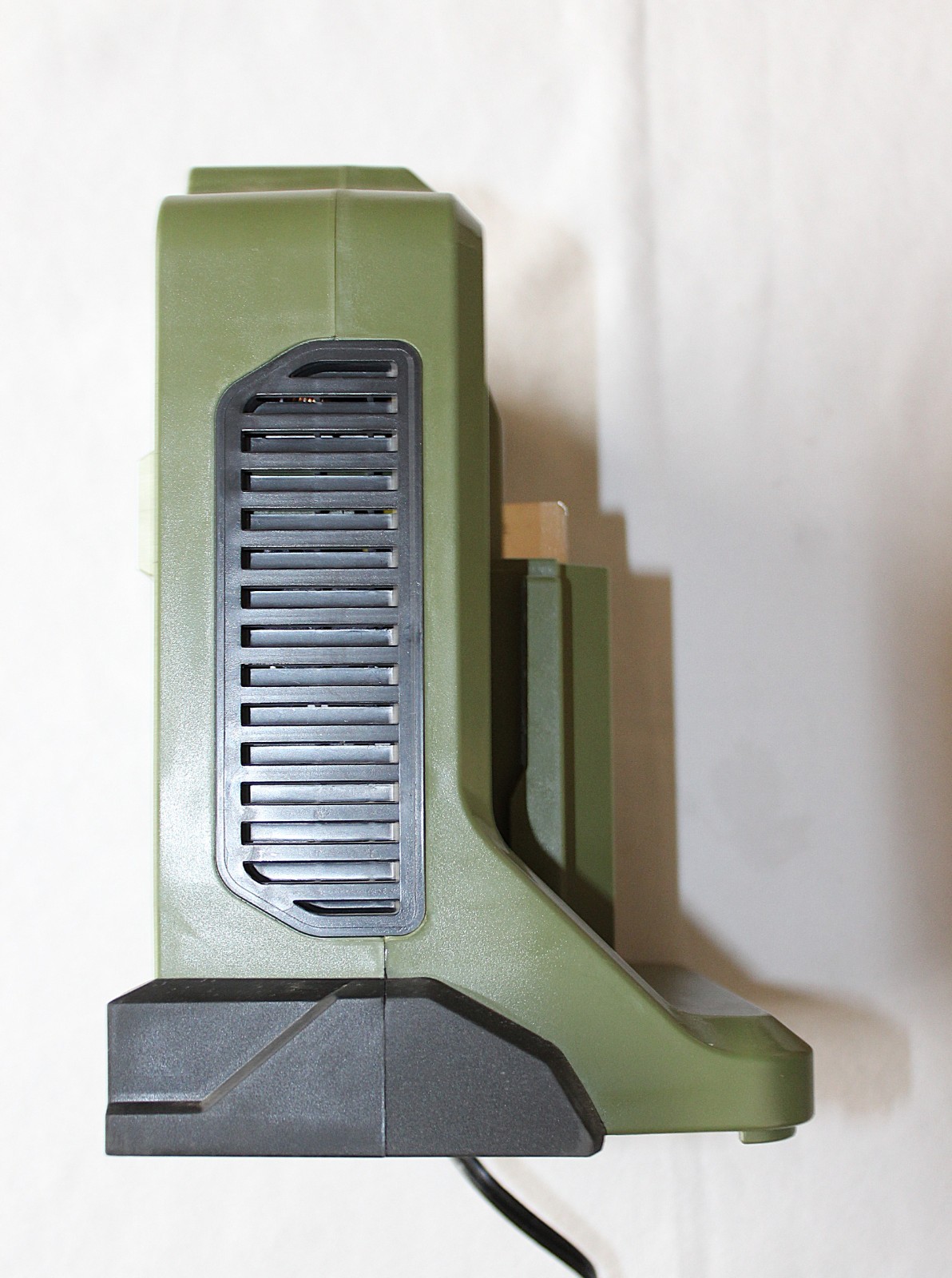 Green Machine GMBC6200 62 Volt Battery Charger