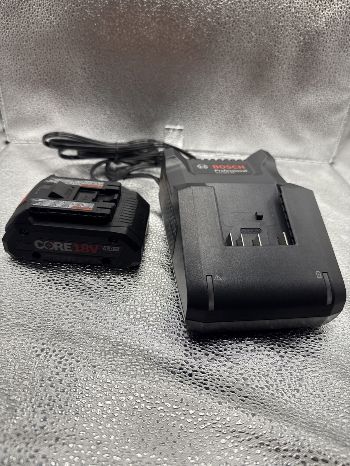 Bosch GAL18V-40 Charger & GBA18V40 Core18V 4.0Ah Battery (New Open Box!)