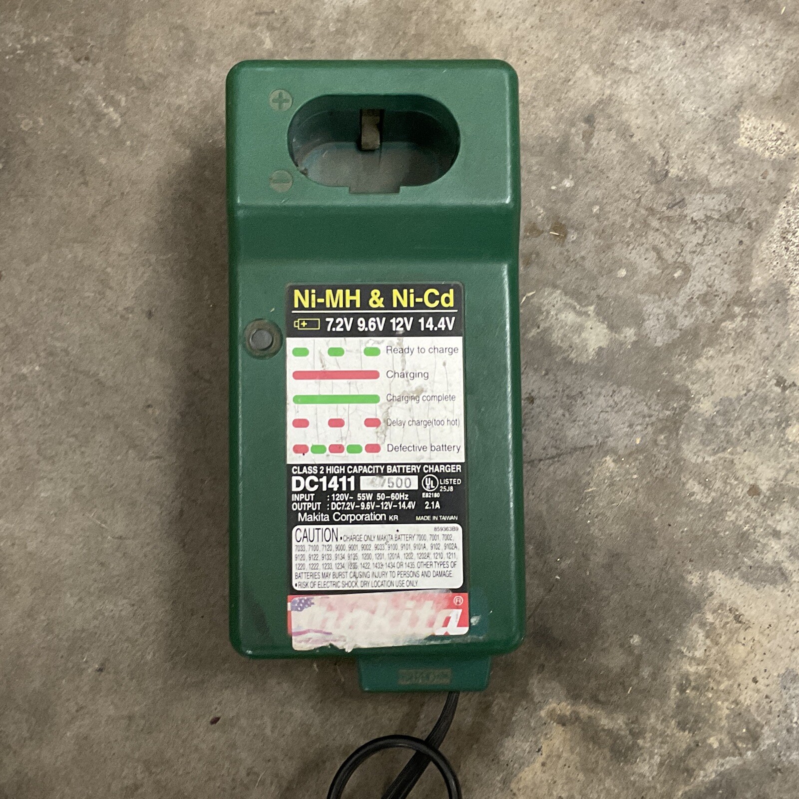 Makita DC1411 Battery Charger Ni-MH & Ni-Cd 7.2v 9.6v 12v 14.4v
