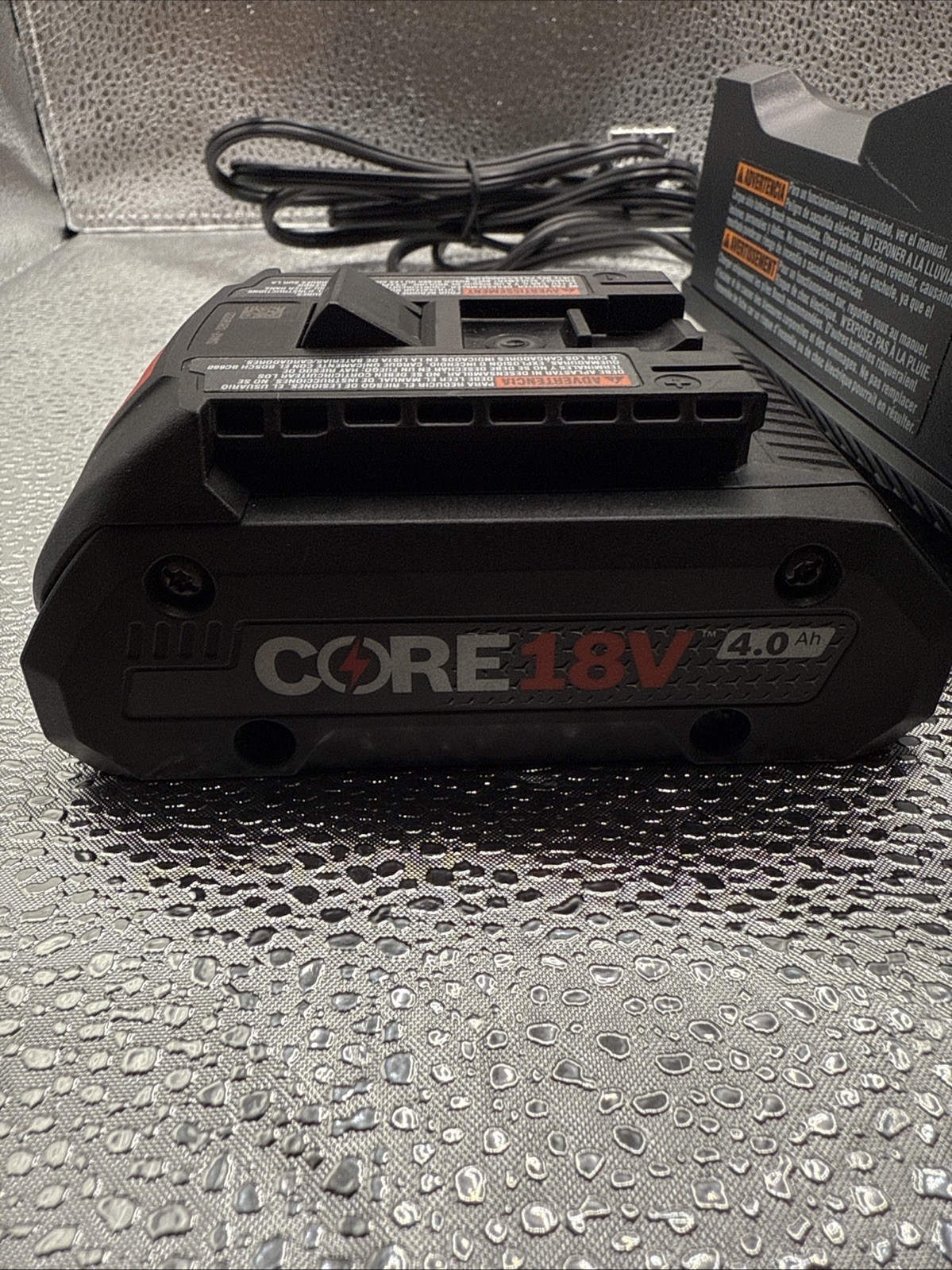 Bosch GAL18V-40 Charger & GBA18V40 Core18V 4.0Ah Battery (New Open Box!)