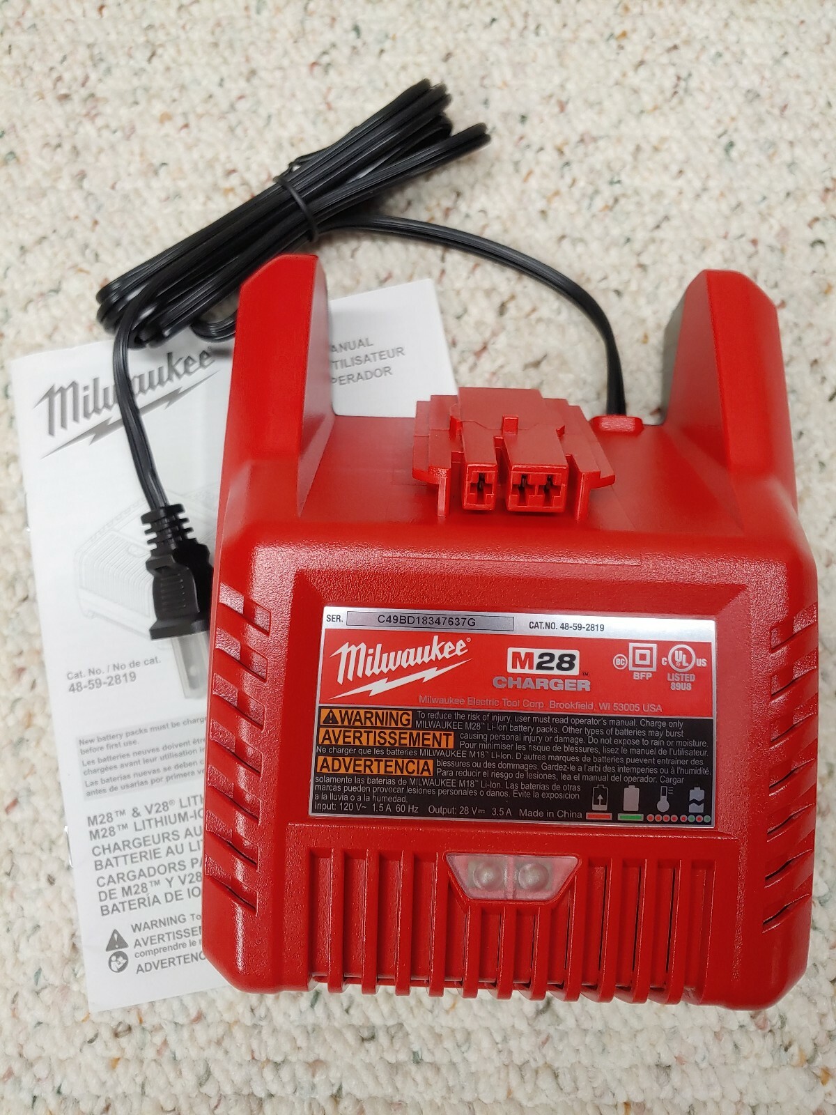 Milwaukee•48-59-2819•M28•28-Volt Lithium-Ion•Battery Charger•Input: 120Volt•New!