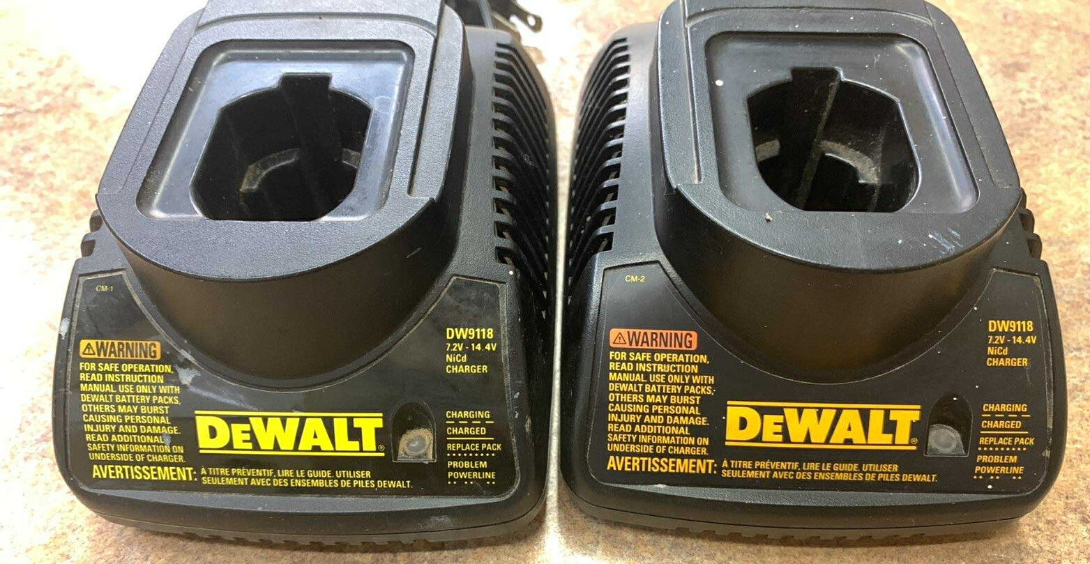 Dewalt DW9118 7.4V-14.4V NiCd Charger Charge Free Shipping *