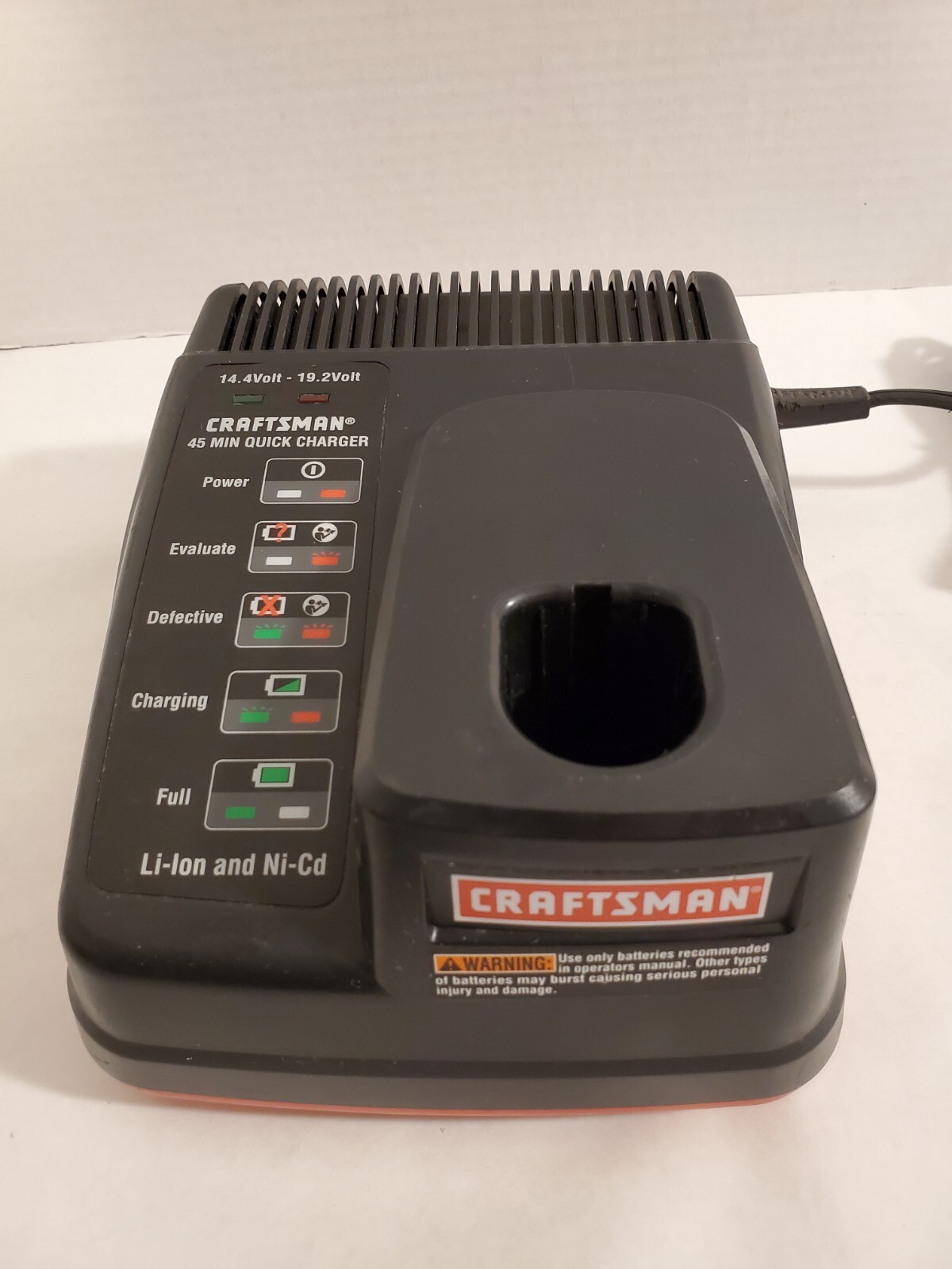 Craftsman 45 Minute Quick Charger 315.259260 w/ 19.2v Die Hard battery TESTED