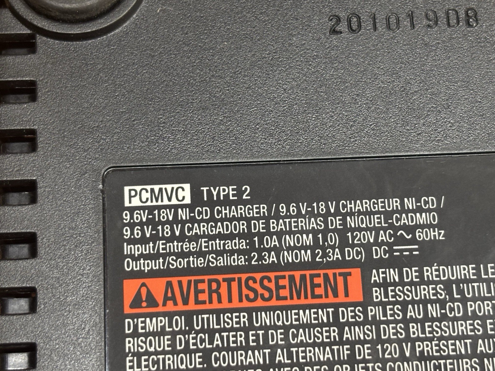 Genuine Porter Cable Battery Charger PCMVC TYPE 2 NiCad 9.6-18V