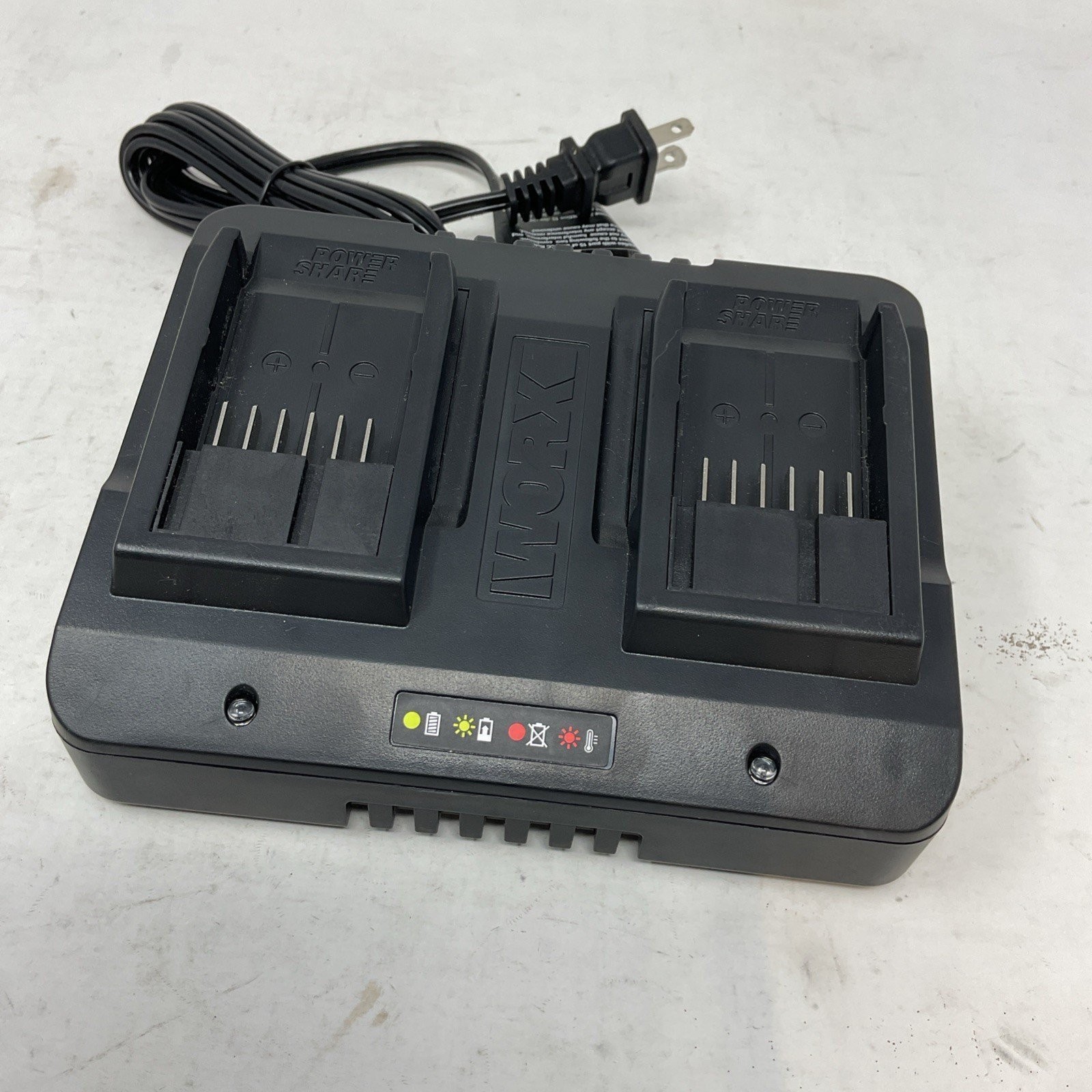 WORX WA3770 20V Volt PowerShare Lithium Ion Dual Port Battery Charger