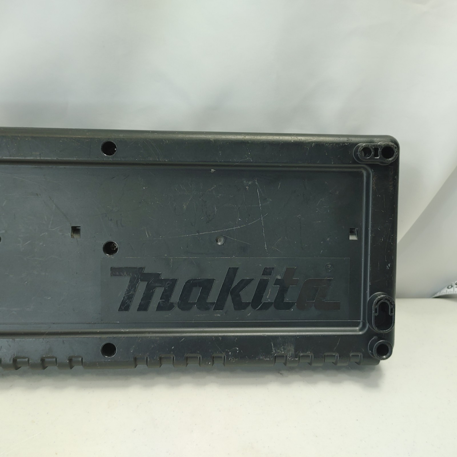 UNTESTED READ! Makita DC18SF 4-Port Lithium-Ion Multi Battery Charger 14.4V-18V