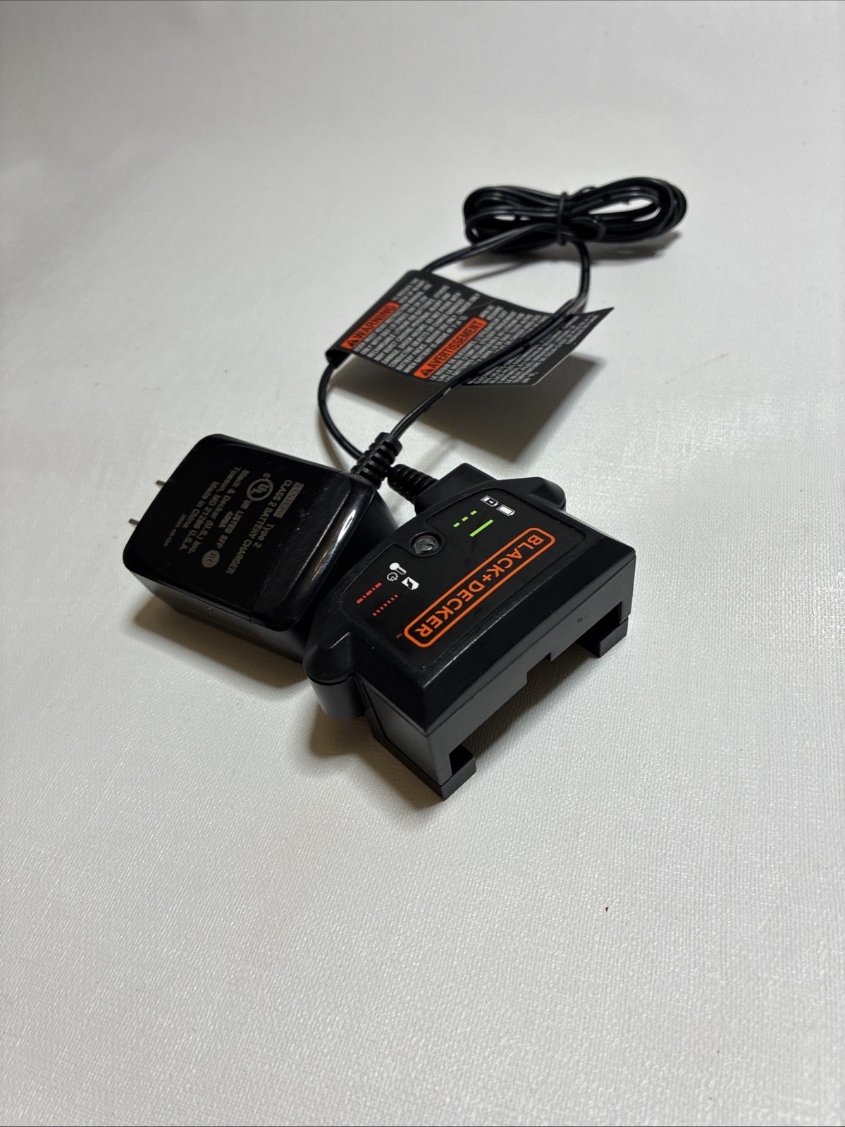 BLACK+DECKER LCS1620 Li-Ion 8-20V Tool Battery Charger
