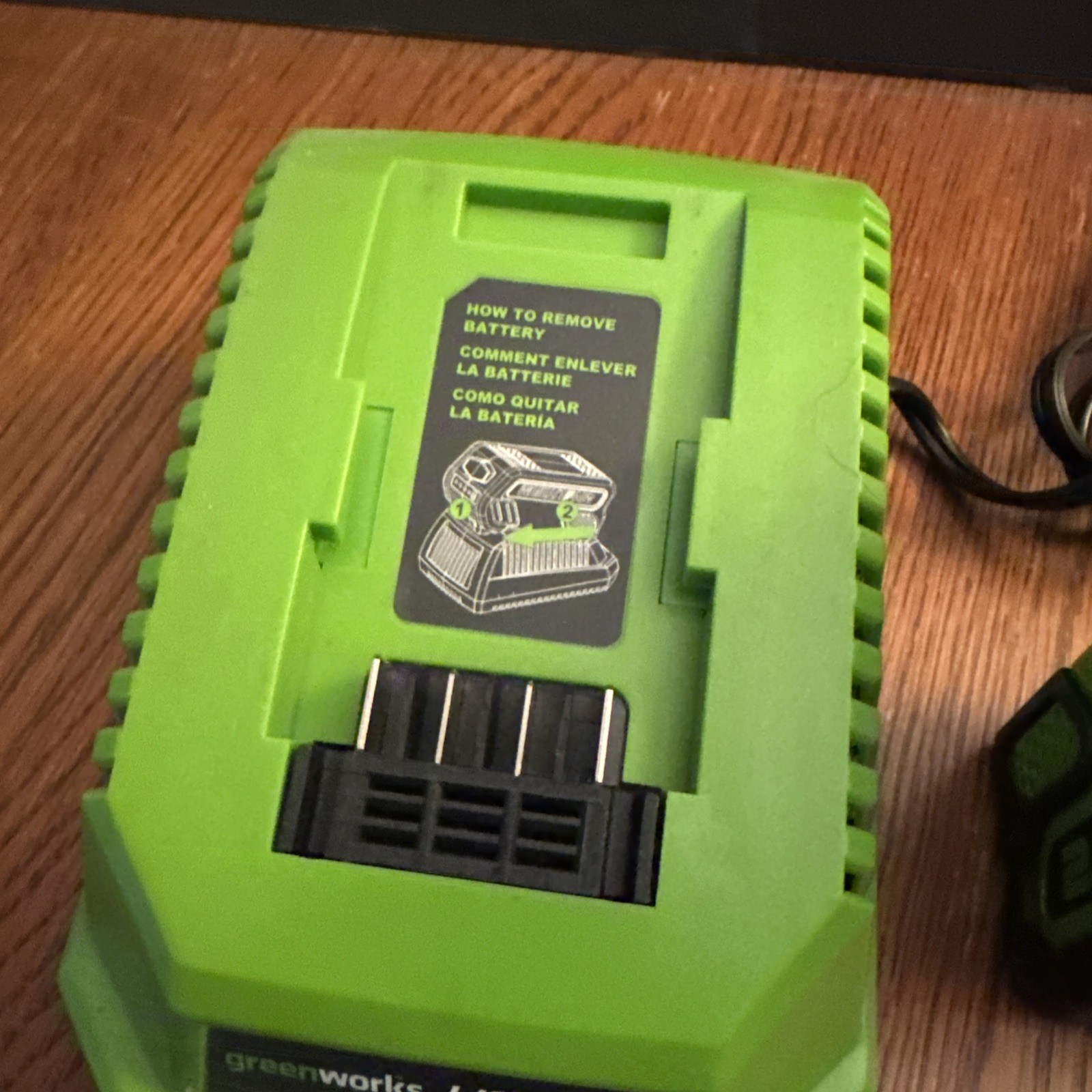 Greenworks 40 Volt OEM Battery And Charger Lithium Max Model 29482