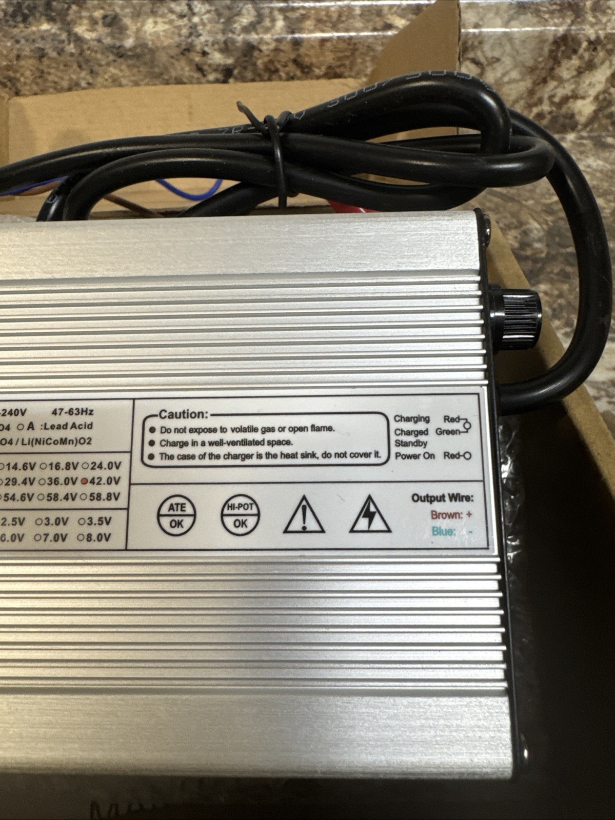 42v 2.5a Lithium Ion Battery Charger Auto Stop Smart Tool