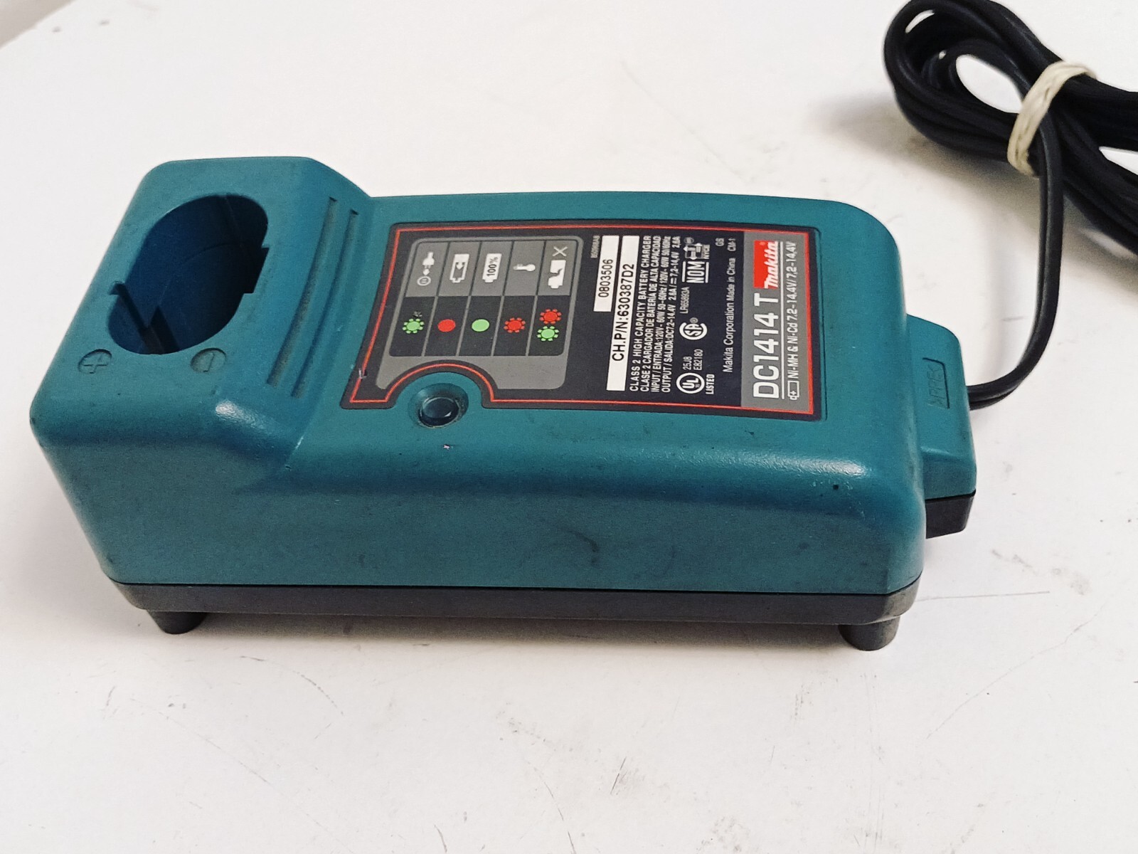 Makita battery charger DC1414T Ni-MH & Ni-Cd 7.2 – 14.4v