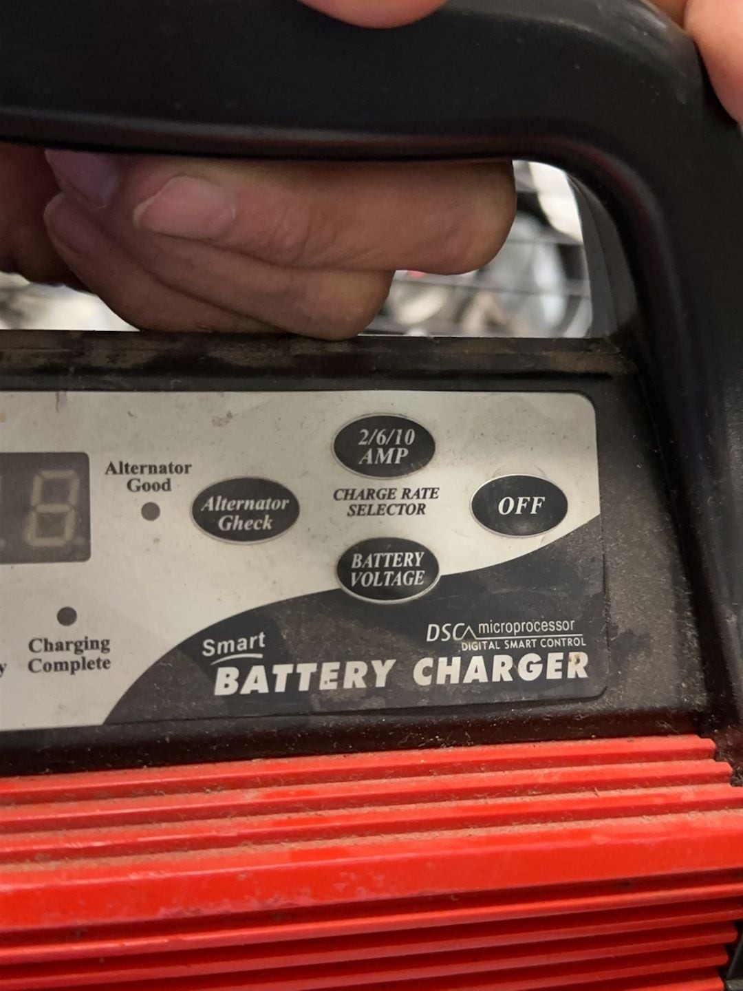 Black & Decker Vector Manufacturing Smart Battery Charger VEC1087CBD