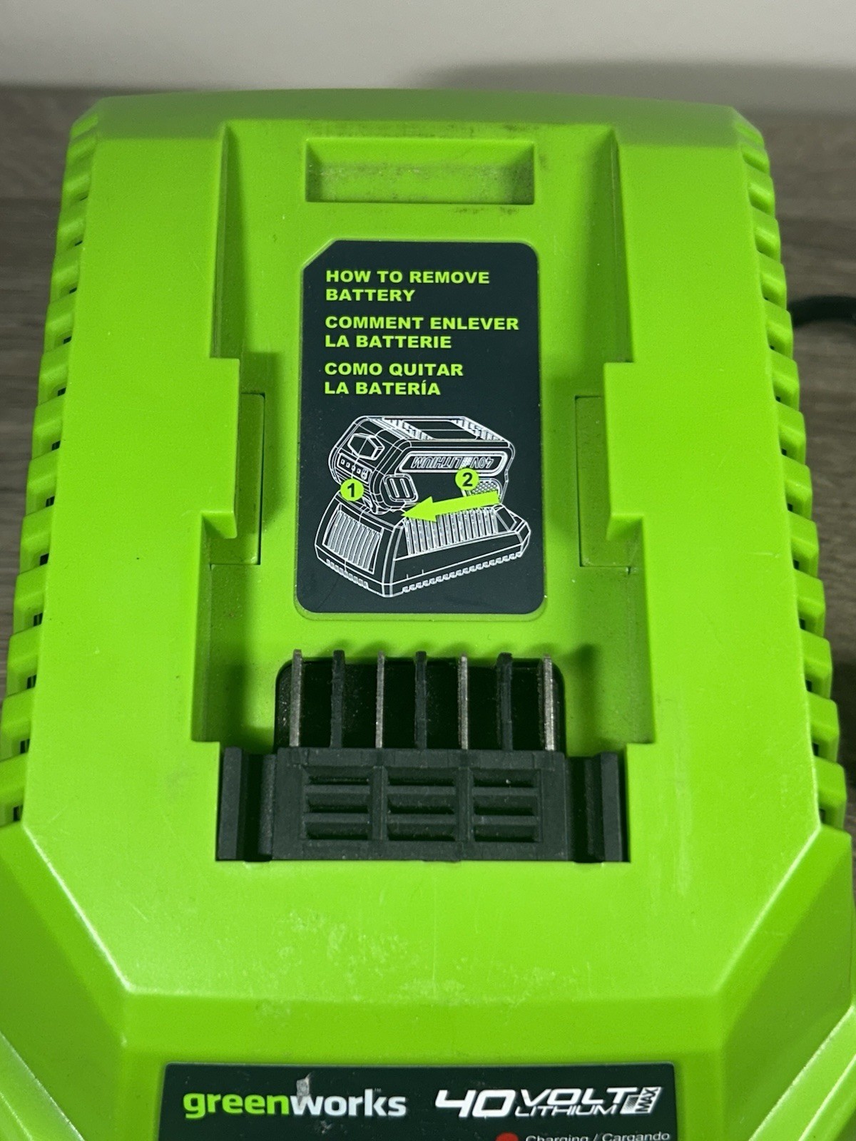 Genuine 40V Charger 29482 Greenworks 40V Battery 29472 29462 29252 22272 BAF721