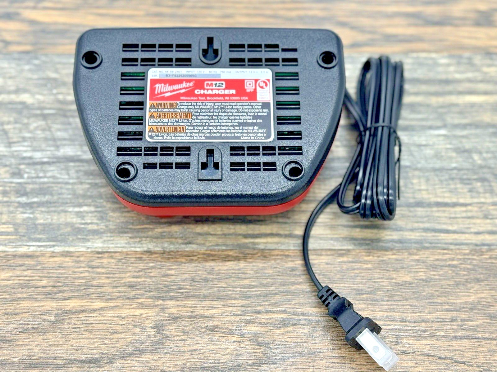 Milwaukee Tools M12 12 Volt Battery Charger Red Lithium-Ion 48-59-2401