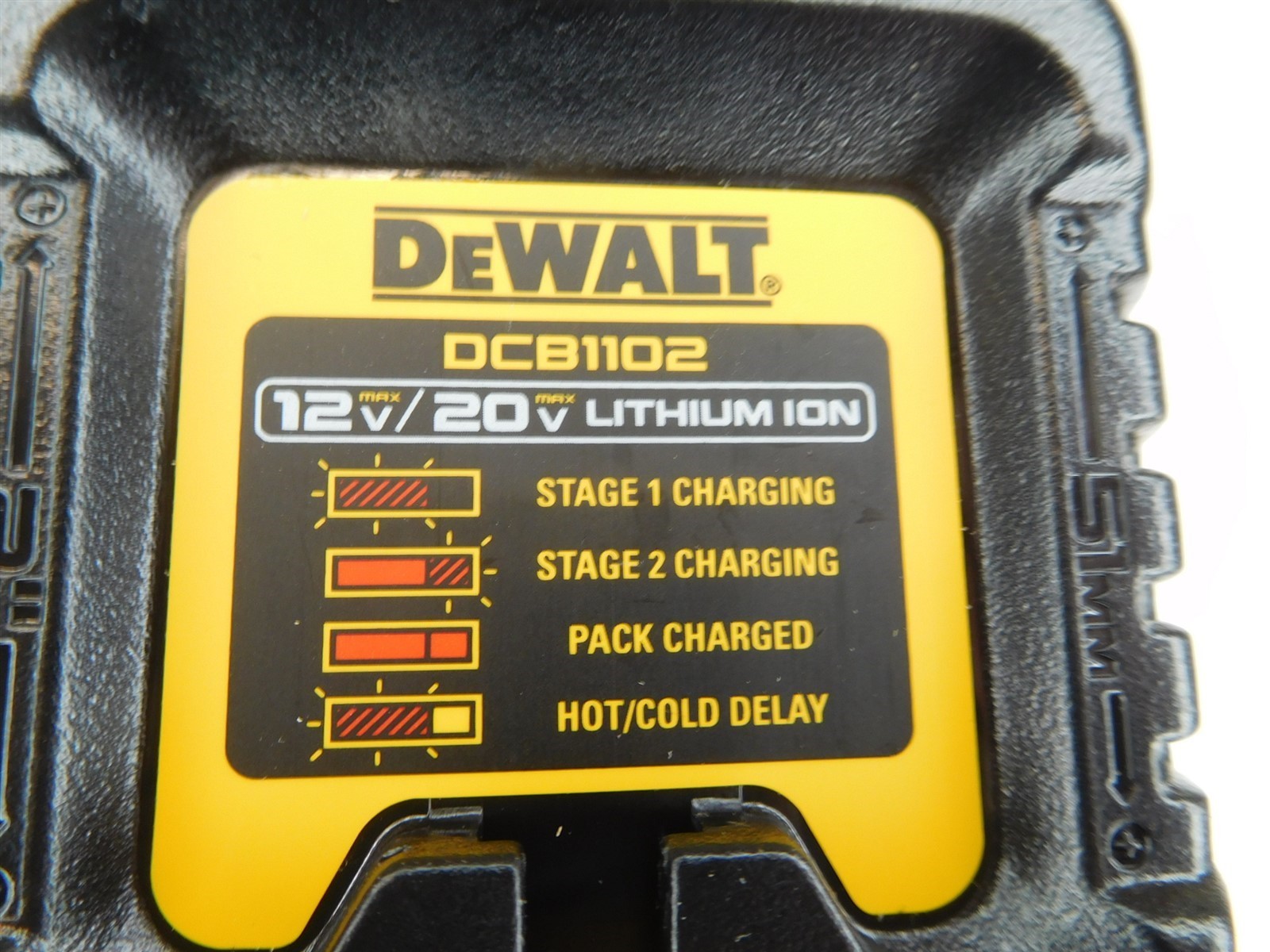 Genuine DEWALT DCB1102 Compact Lithium-Ion Battery Charger 12v / 20v (112025)