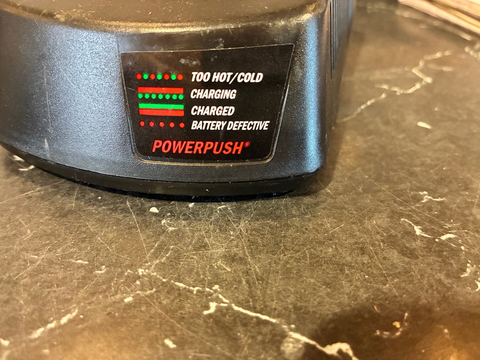 Push-Power Model 1020-028 12 Volt Li-Ion Charger